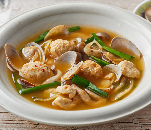 具だくさんの満腹チゲ